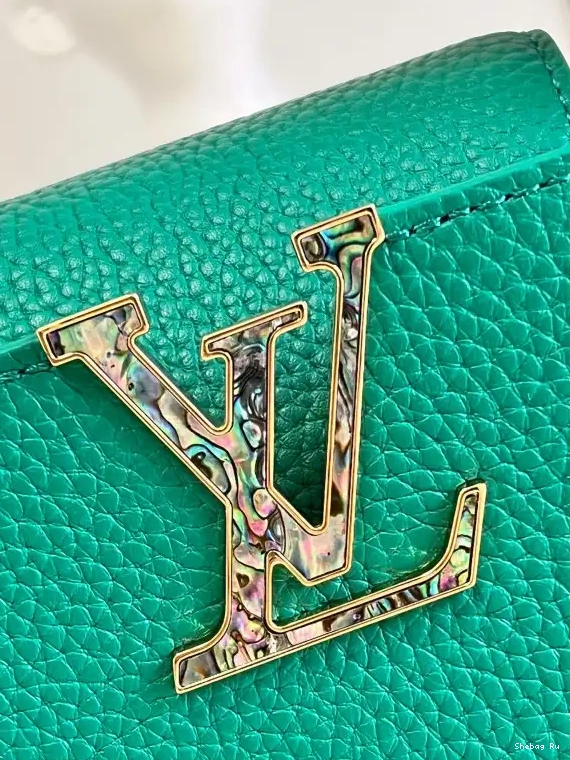 MINI LOUIS CAPUCINES VUITTON 0611